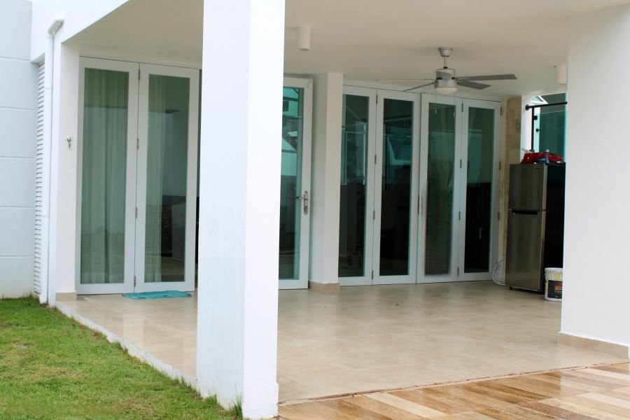 Mansiones De Ciudad Jardin 323 Avila Calle Lanzaro, Caguas - 28