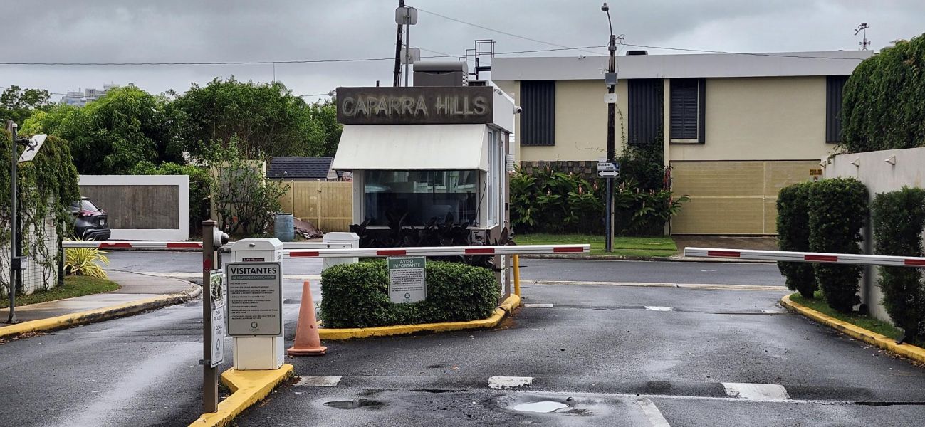 Urb. Caparra Hills Calle Yagrumo G 7, Guaynabo - 29