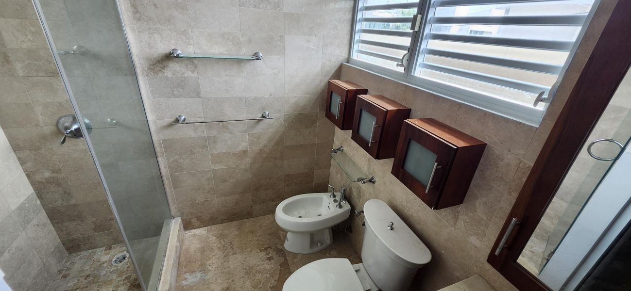 Urb. Caparra Hills Calle Yagrumo G 7, Guaynabo - 14