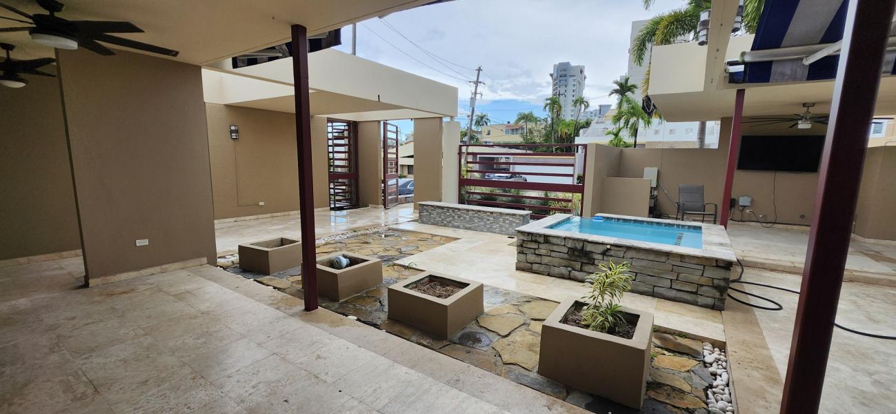 Urb. Caparra Hills Calle Yagrumo G 7, Guaynabo - 16
