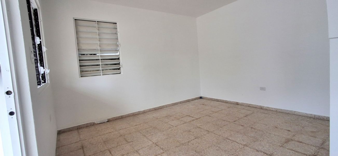 266 Calle 8 Com Villa Colombo Vega Baja 00693 PR