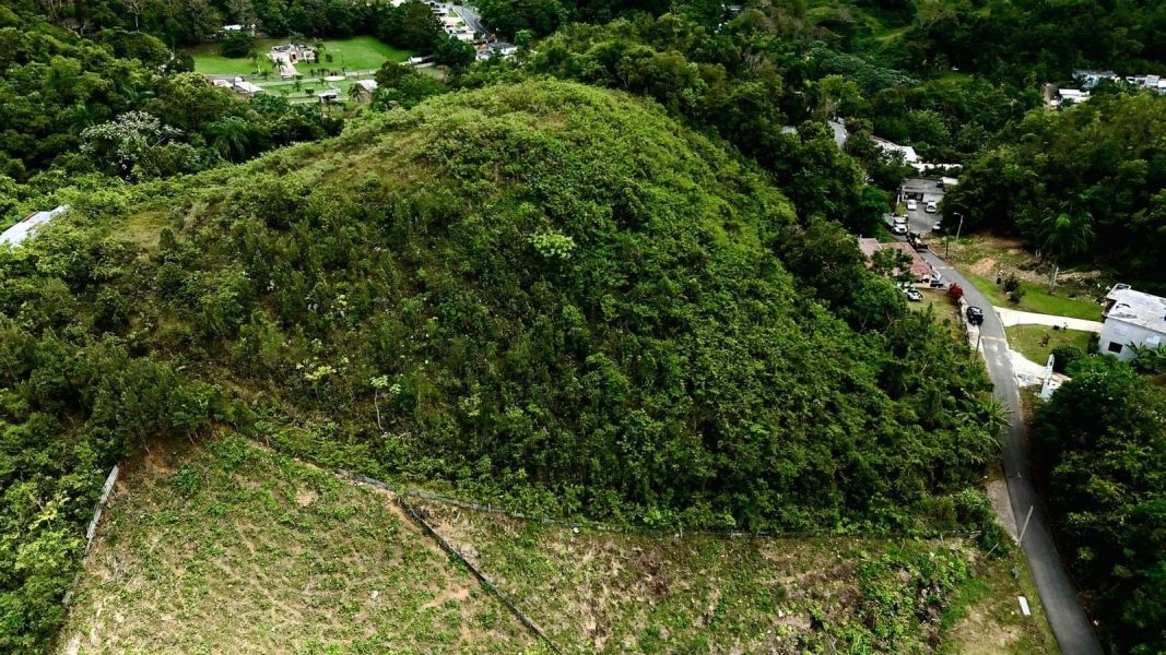 Carr 643 Int Km 1.53 Bo Rio Arriba Saliente Solar Manati 00674 PR