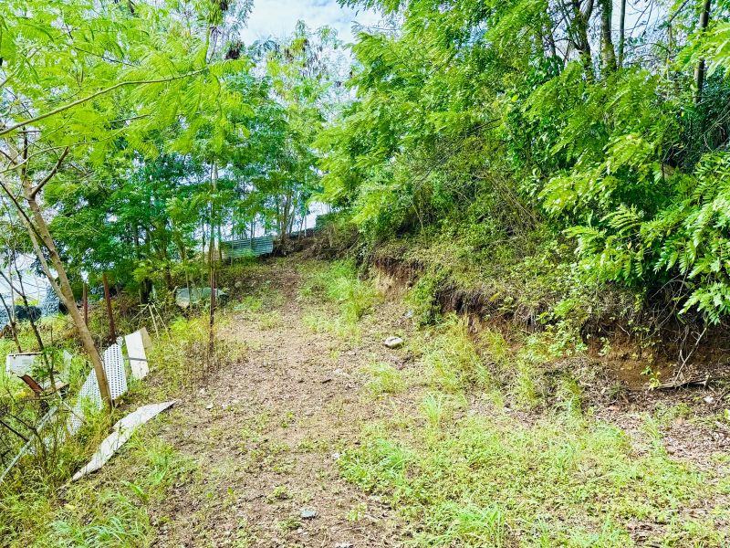 Urb Las Aguilas Calle 8 Solar Remanente A Coamo 00769 PR