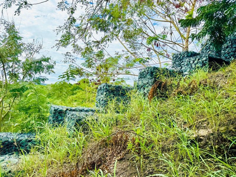 Urb Las Aguilas Calle 8 Solar Remanente A Coamo 00769 PR