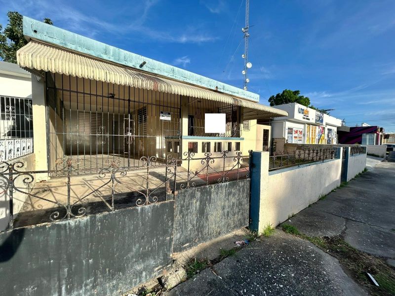 1118 48 Munoz Rivera Ave Reparto Universidad Ponce 00730 PR