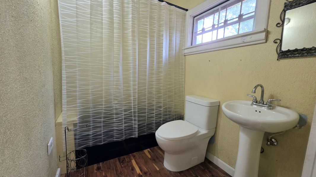 Ruta 2 Carr 474 Km. 3.7 Galateo Bajo Isabela 00662 PR