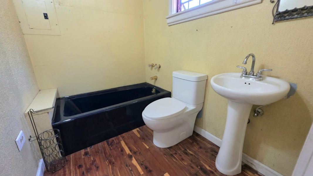 Ruta 2 Carr 474 Km. 3.7 Galateo Bajo Isabela 00662 PR