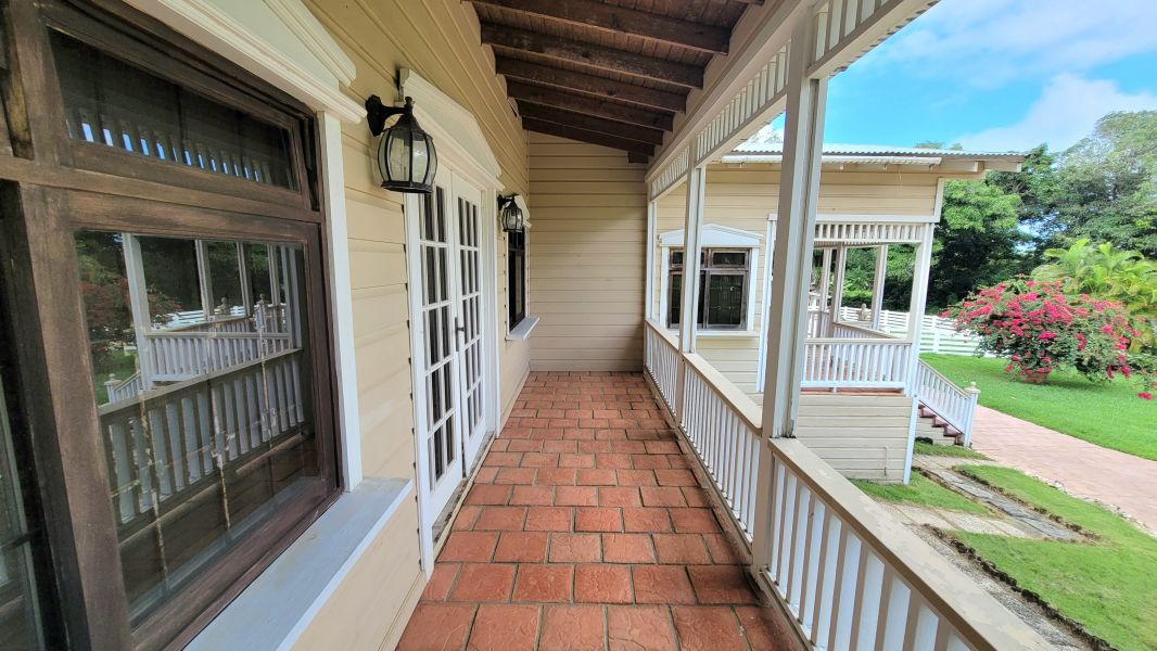 Ruta 2 Carr 474 Km. 3.7 Galateo Bajo Isabela 00662 PR