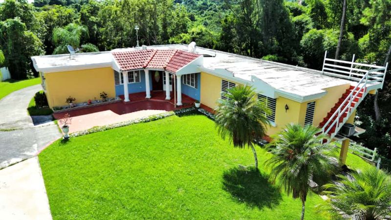 Pr 4419 Km 4.5 Int Bo Naranjo Moca 00676 PR