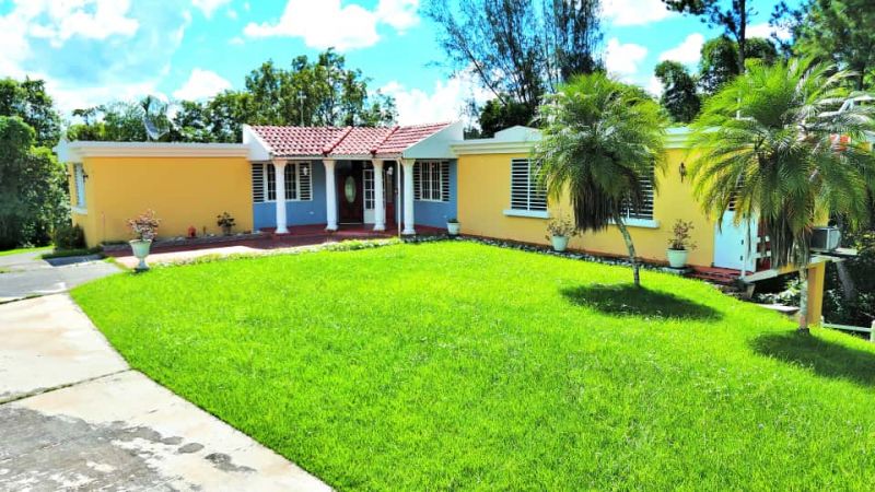 Pr 4419 Km 4.5 Int Bo Naranjo Moca 00676 PR