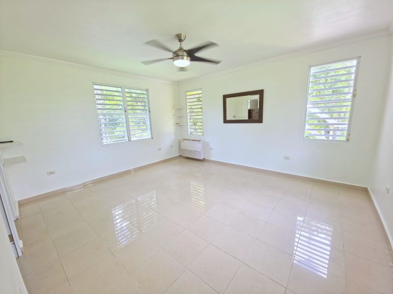 Pr 4419 Km 4.5 Int Bo Naranjo Moca 00676 PR