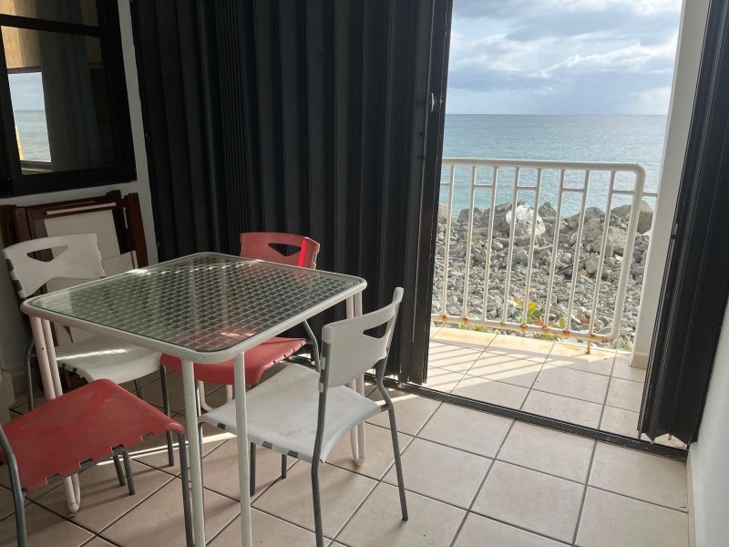 Cond Victoria Del Mar Apt 1f Rincon 00677 PR