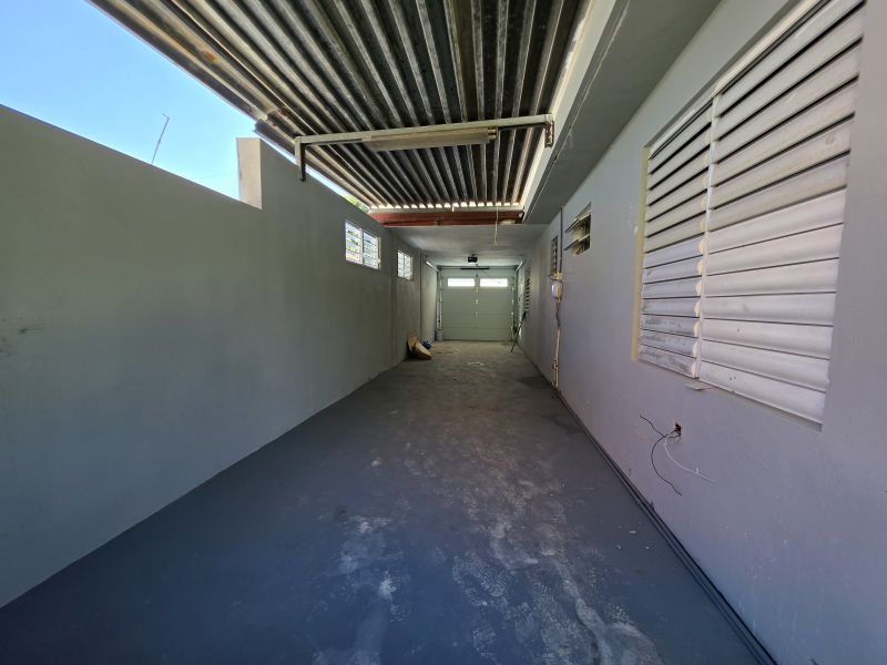 Urb Las Colinas #227 Vega Alta 00692 PR
