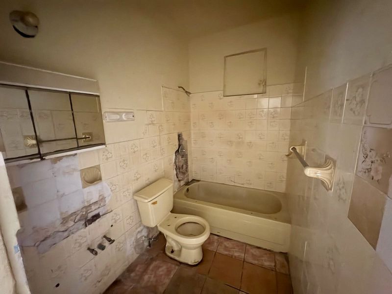 Santa Juanita Ac 28 Calle 45 Bayamon 00956 PR