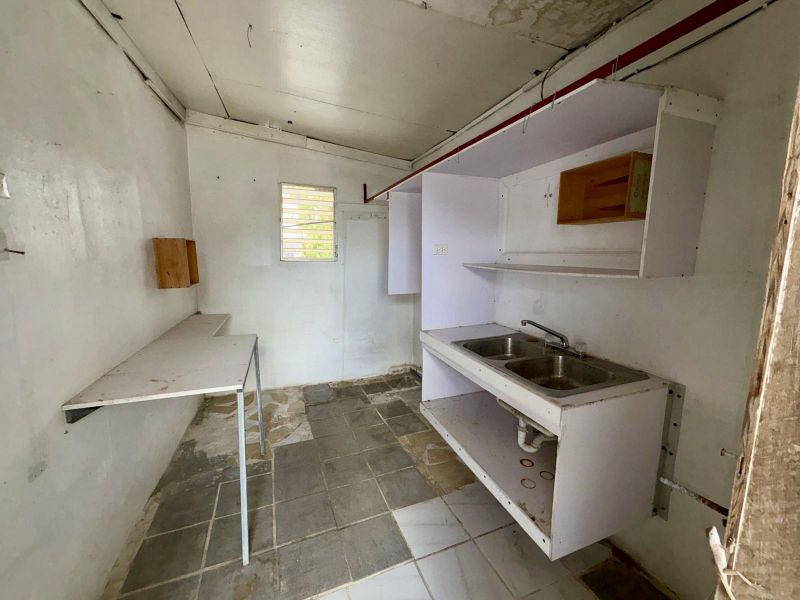 Santa Juanita Ac 28 Calle 45 Bayamon 00956 PR