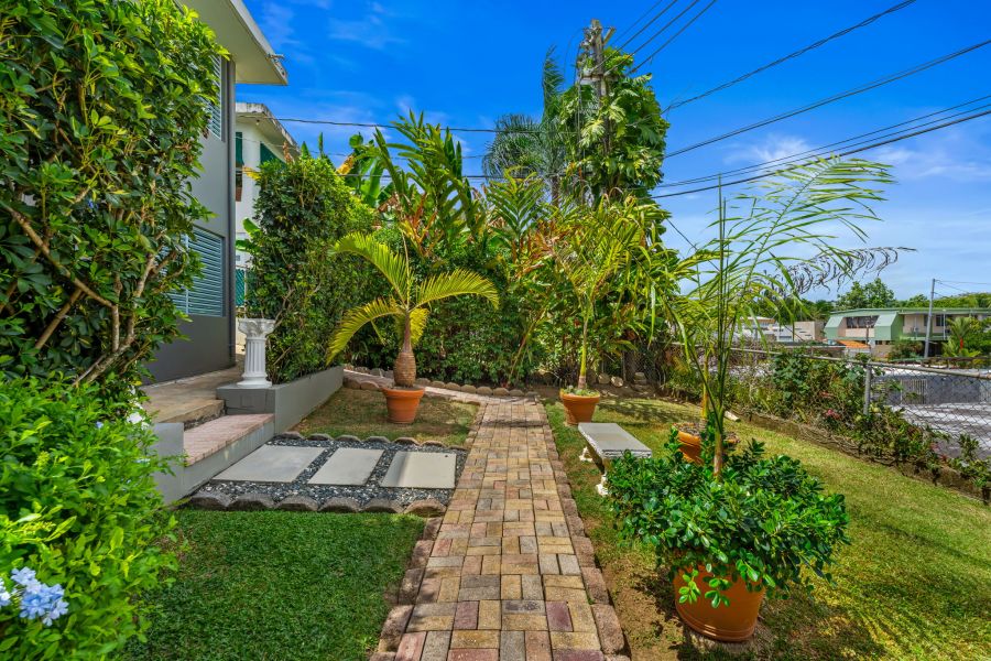Urb Santa Paula Calle Las Colinas #94, Guaynabo - 24