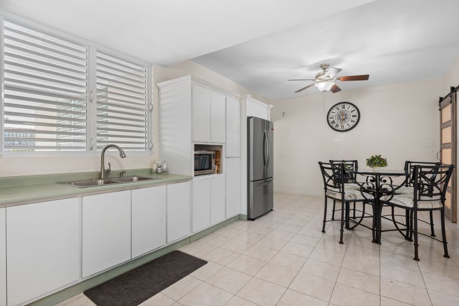 Urb Santa Paula Calle Las Colinas #94, Guaynabo - 9