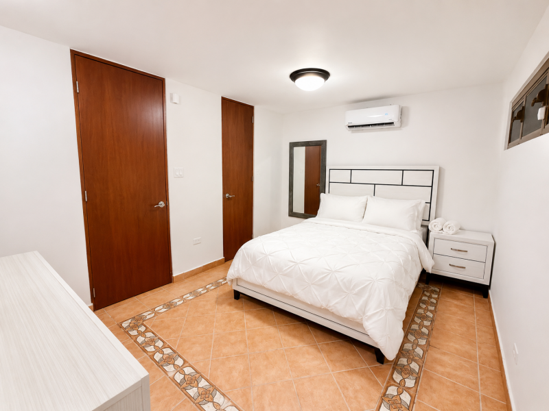 Urb Lomas Del Sol 43-44 Calle E, Guaynabo - 22