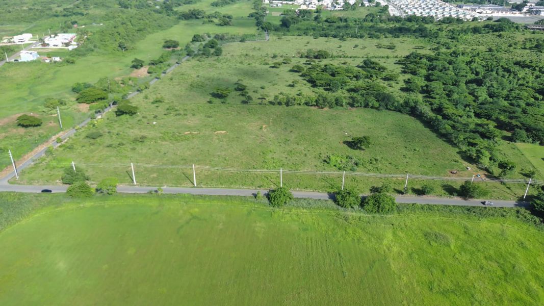 Carr 112 Km 2.2 Bo Bejucos Isabela 00662 PR