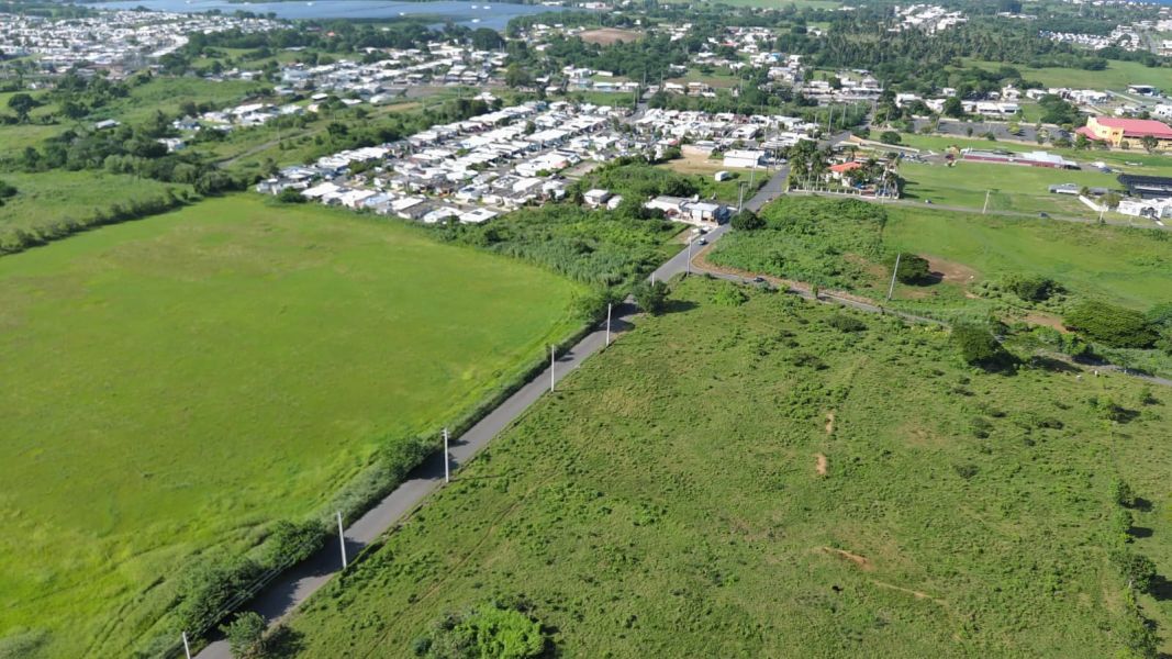 Carr 112 Km 2.2 Bo Bejucos Isabela 00662 PR