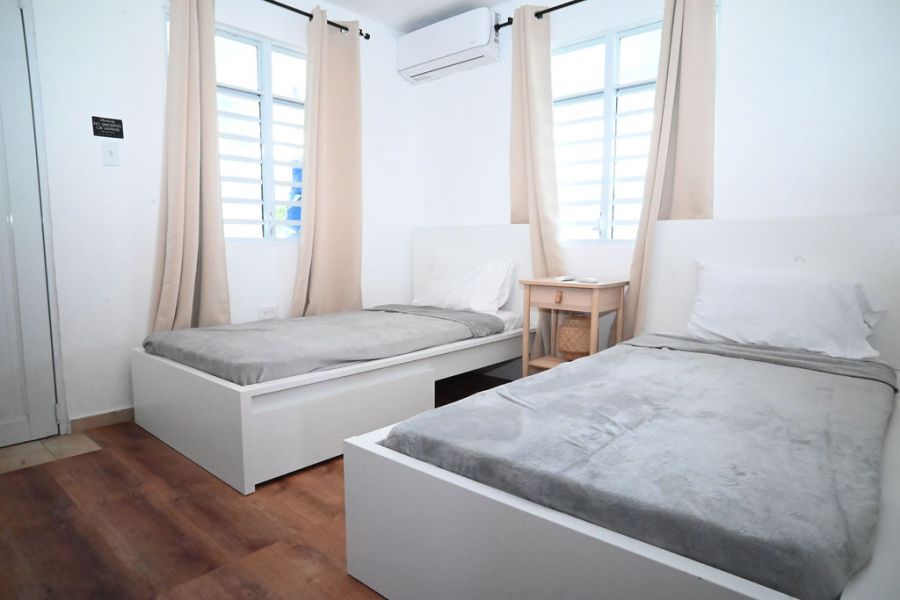 Urb Mar Azul A15 Calle 2 Hatillo 00659 PR