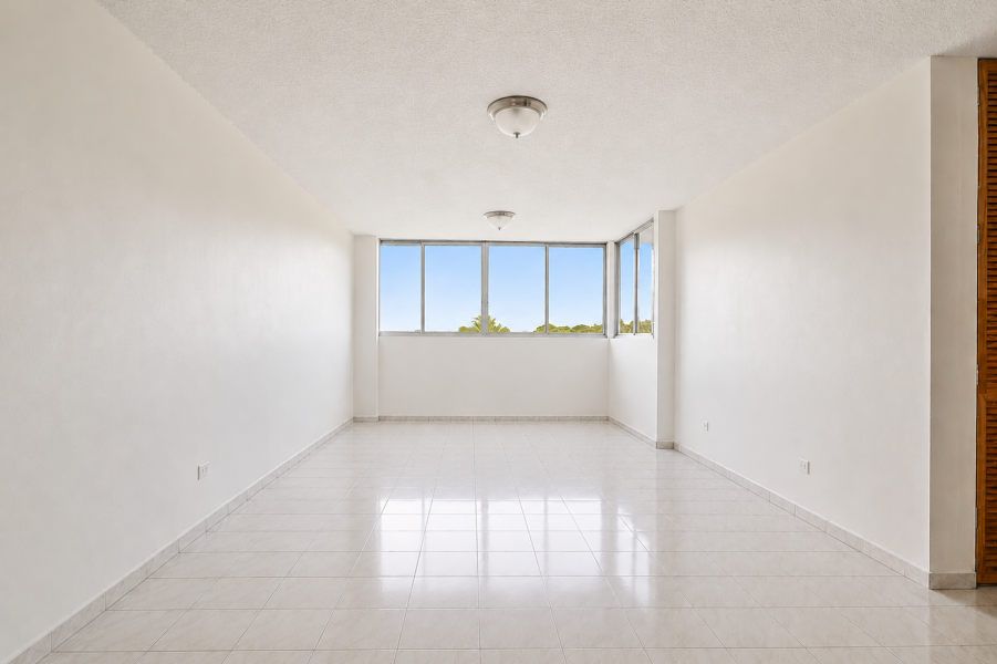 Condominio Golden Tower Apt 602, Carolina - 2