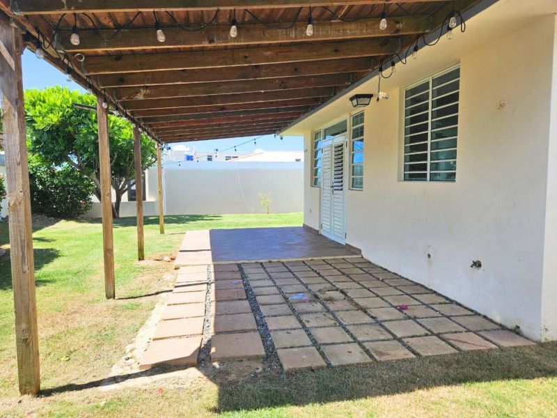 K27 Blvd Las Olas Urb Costa Norte Carr 2 Km 83.8 Hatillo 00659 PR