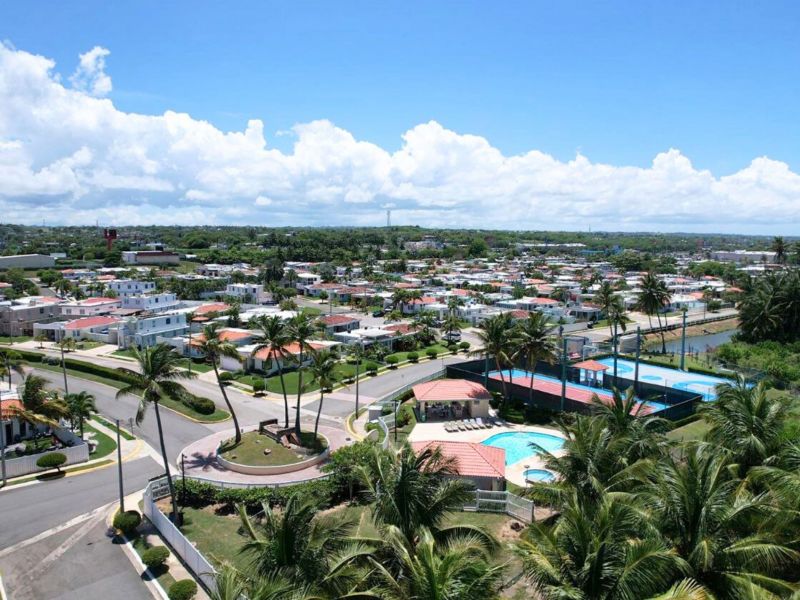 K27 Blvd Las Olas Urb Costa Norte Carr 2 Km 83.8 Hatillo 00659 PR