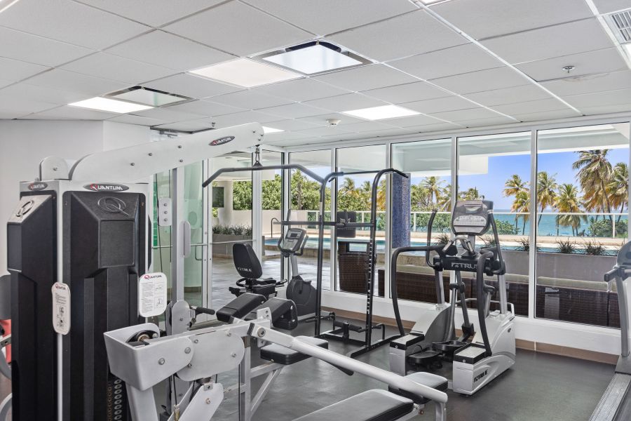 5575 Ave Isla Verde Condominio Ocean View 901 Carolina 00979 PR