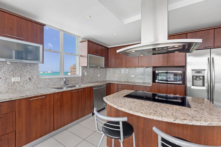 5575 Ave Isla Verde Condominio Ocean View 901 Carolina 00979 PR