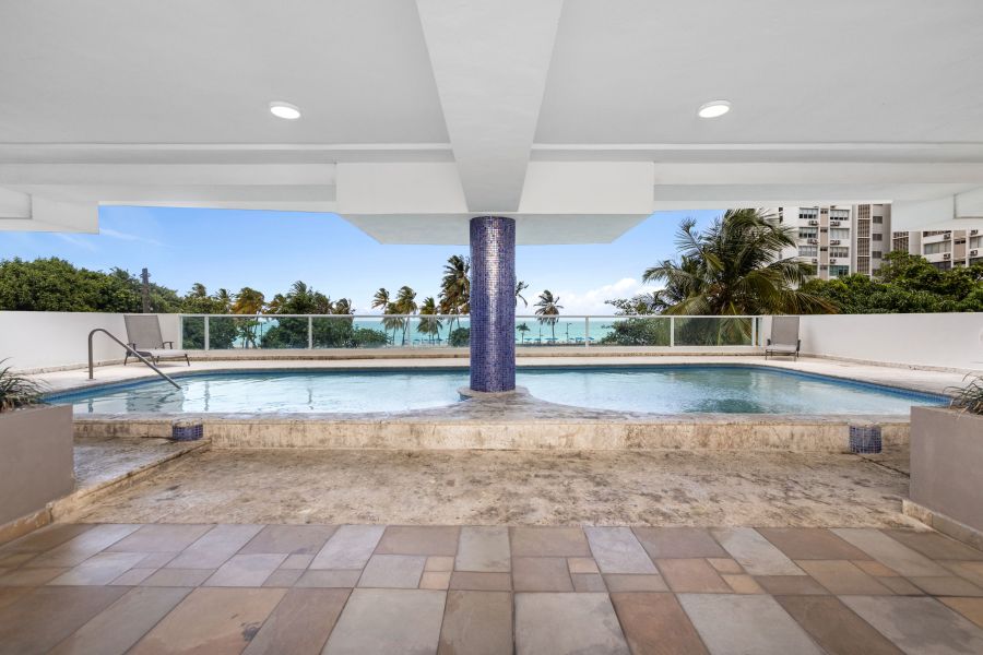 5575 Ave Isla Verde Condominio Ocean View 901 Carolina 00979 PR