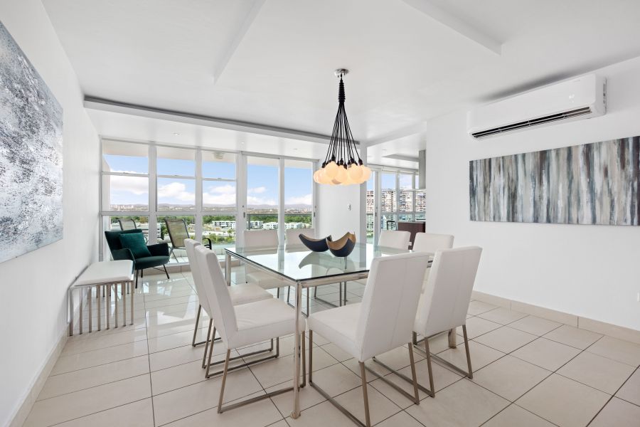 5575 Ave Isla Verde Condominio Ocean View 901 Carolina 00979 PR