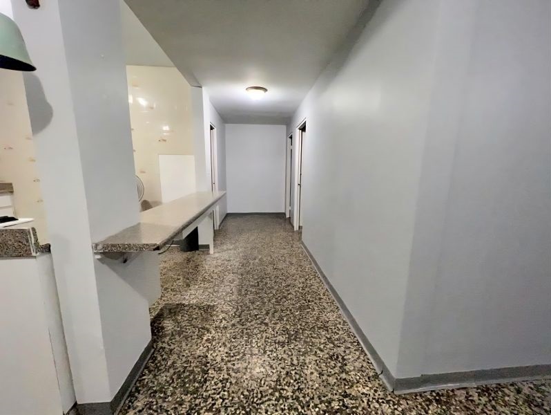 #2 Calle Crisantemo Golden Hills Bayamon 00956 PR