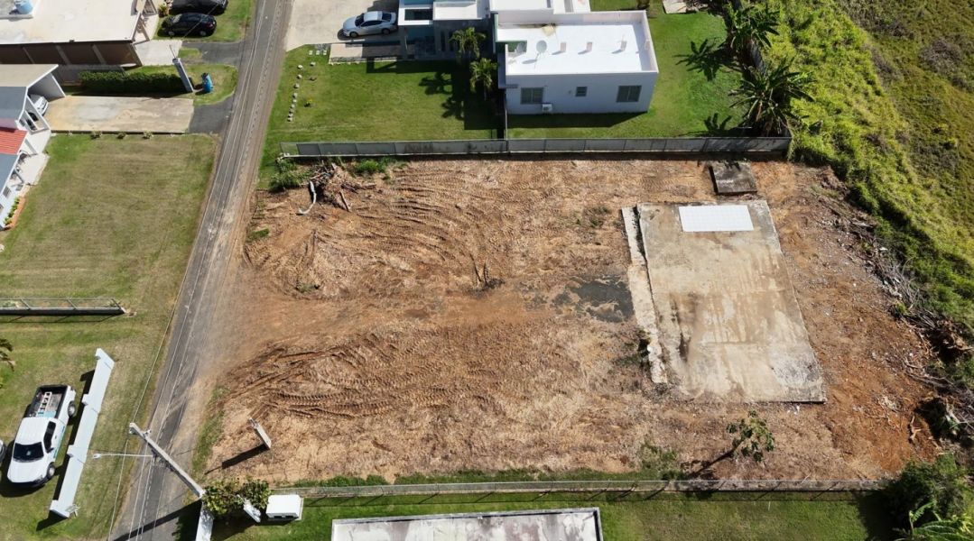 Calle Puerta Del Sol Solar #3 Bo Jobos Isabela 00662 PR