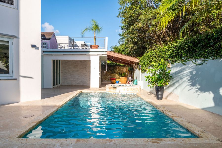 Urb Pacifica (encantada) Pg-23 Calle 4 (amanecer S Trujillo Alto 00976 PR