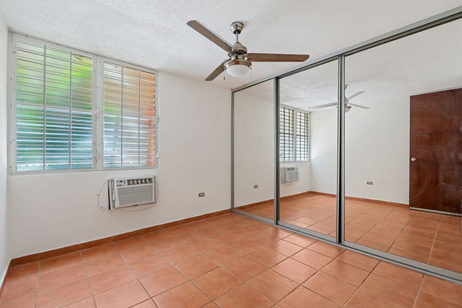 Cond Parque Real 30 Avenida Juan Carlos De Borbon, Guaynabo - 13