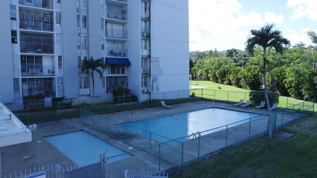 Cond Caguas Towers Apt 1203 Caguas 00725 PR
