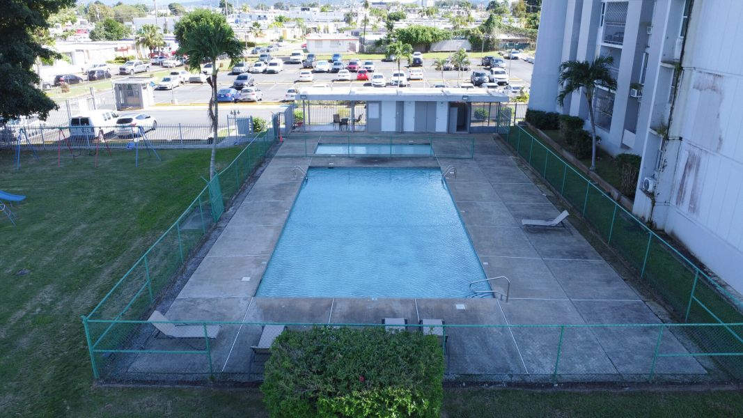 Cond Caguas Towers Apt 1203 Caguas 00725 PR