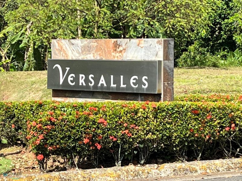 Urb Versalles Calle 14 O-10 Bayamon 00959 PR