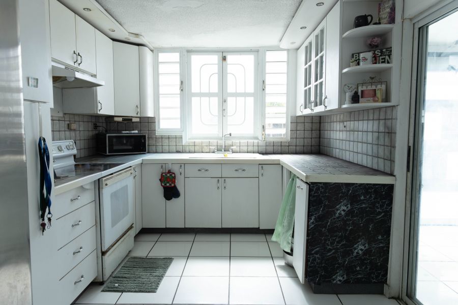 Urb Levittown Lakes N1383 Paseo Dorcas Toa Baja 00949 PR