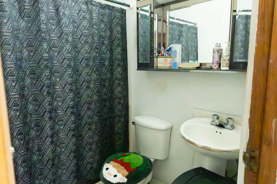 Urb Levittown Lakes N1383 Paseo Dorcas Toa Baja 00949 PR