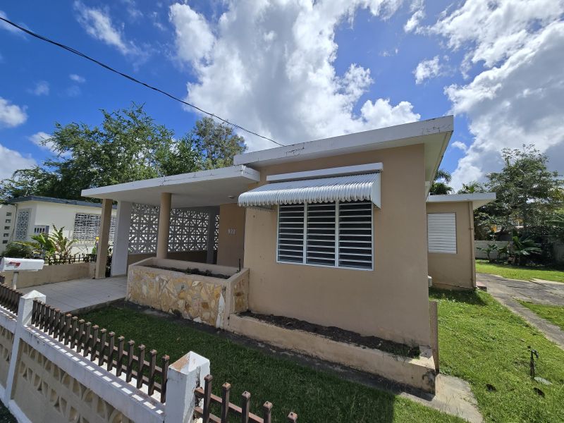Urb Garcia Calle Del Pilar 155, Aguadilla - 3
