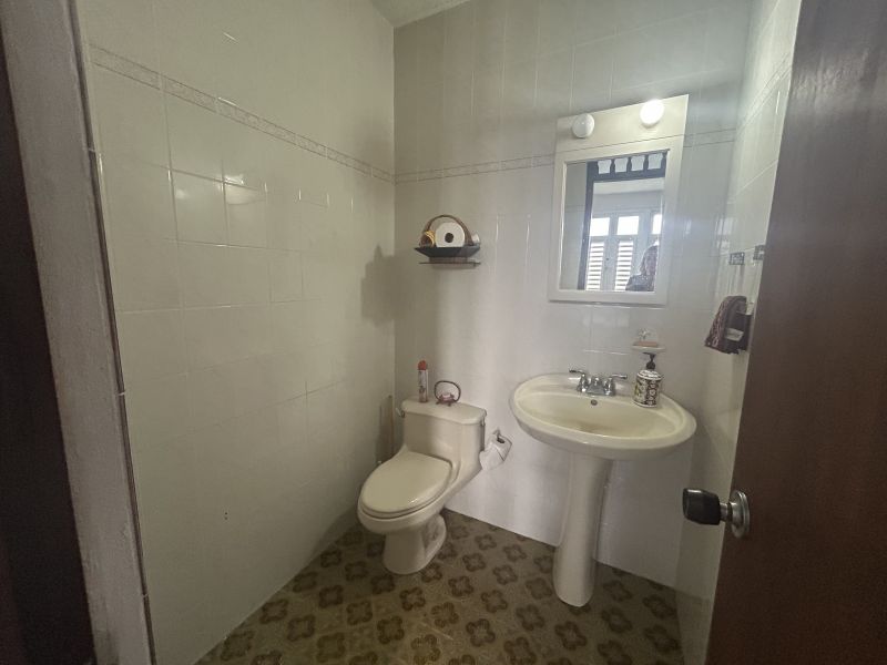 Carr 830 Km 0.7 Bo Cerro Gordo Bayamon 00957 PR