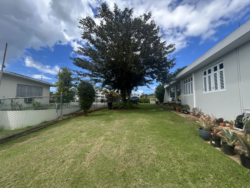 Carr 830 Km 0.7 Bo Cerro Gordo Bayamon 00957 PR