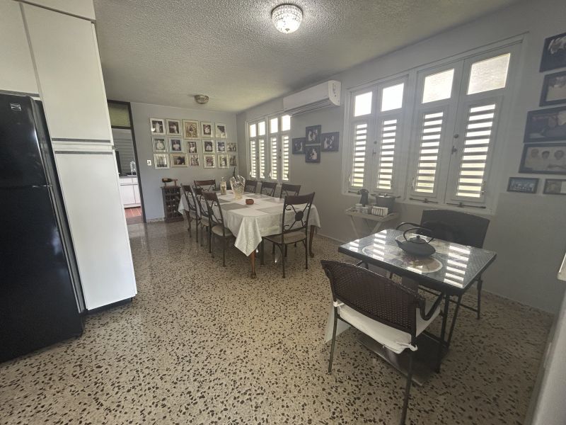 Carr 830 Km 0.7 Bo Cerro Gordo Bayamon 00957 PR