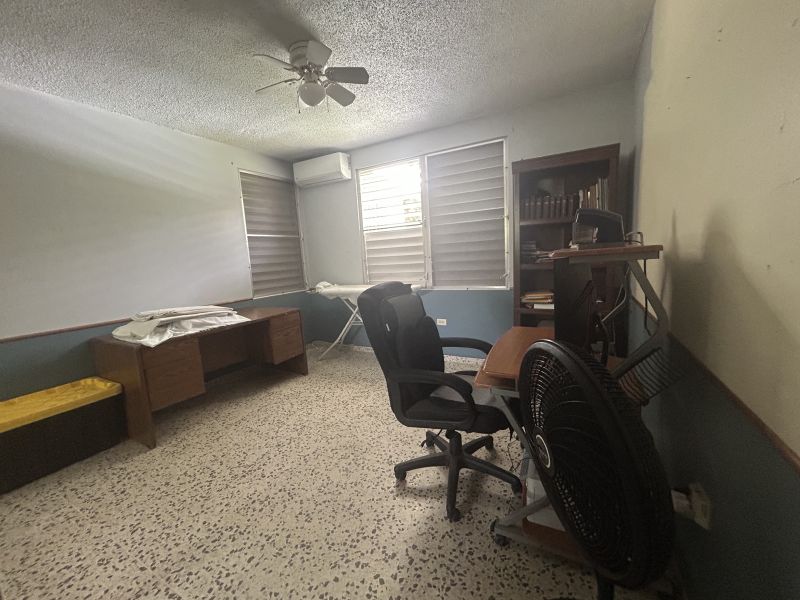 Carr 830 Km 0.7 Bo Cerro Gordo Bayamon 00957 PR