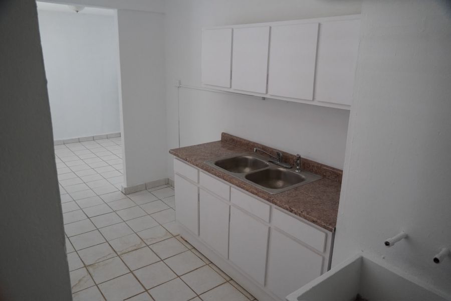 Cond Jardines De Sabana Llana Apt 203-2a Calle Bon, San Juan - 2