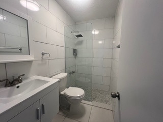 Cond Laguna Gardens Iii Apt 6h Carolina 00979 PR