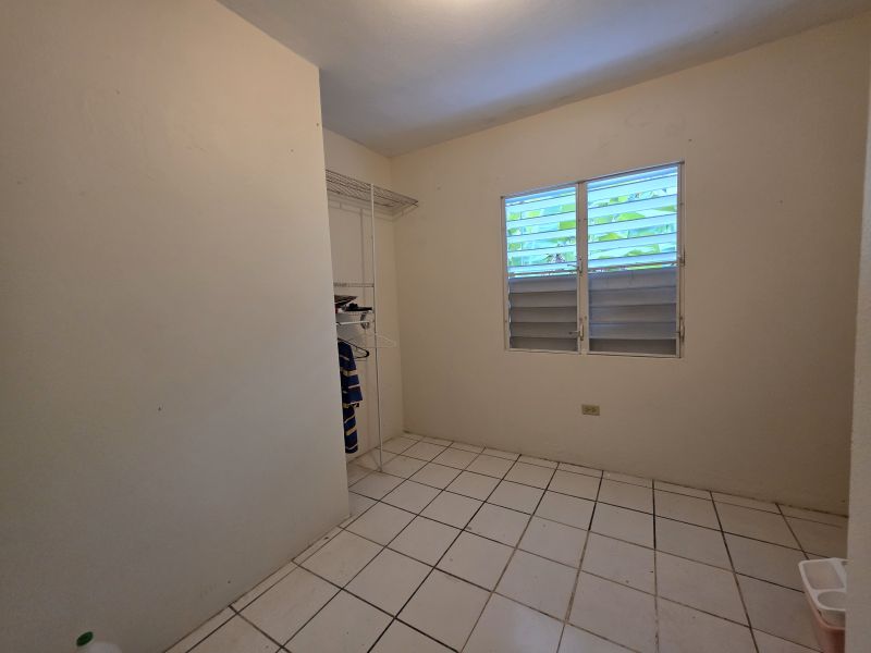 Bo Pugnado 3st #84 Sector Pinzon Manati 00674 PR