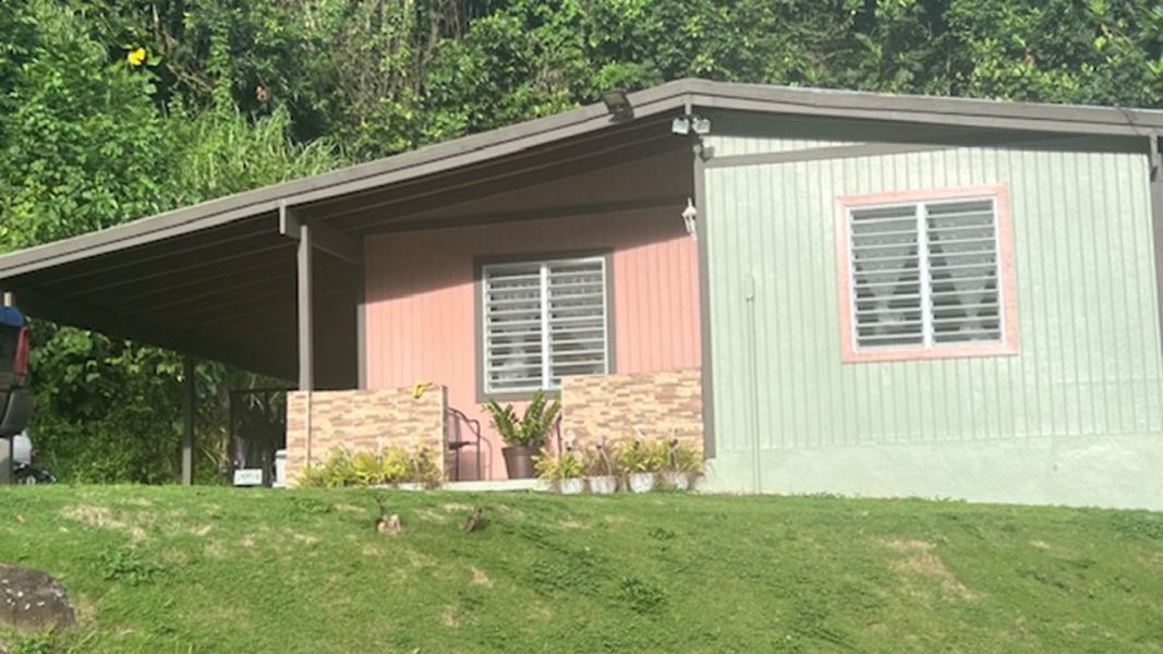 Barrio Collores Km 7.9 Carr 512 Juana Diaz 00795 PR